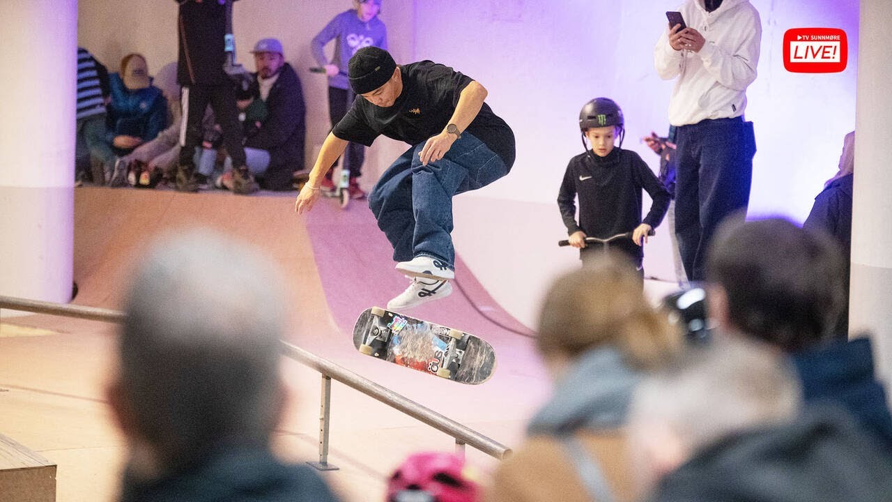 Jubler for skatehall i Ålesund
