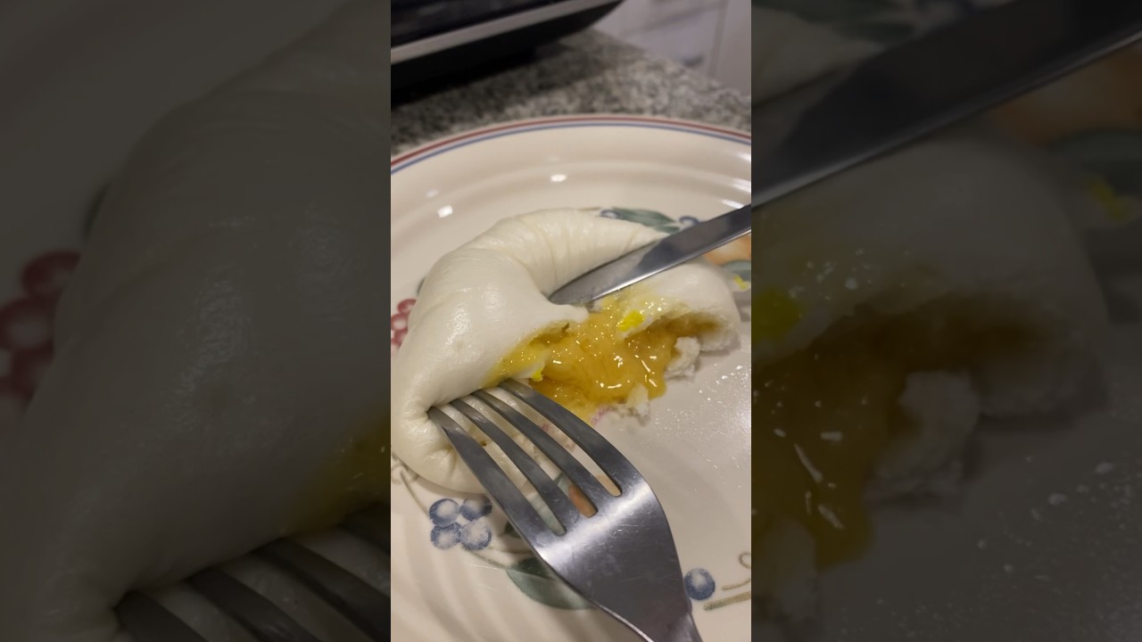 Salted Egg Yolk Custard Buns #roadto1k #roadto1ksubs #shorts