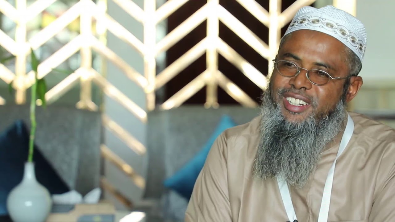 د. محمد جالو خريج الجامعة الإسلامية .. أين هو الأن؟