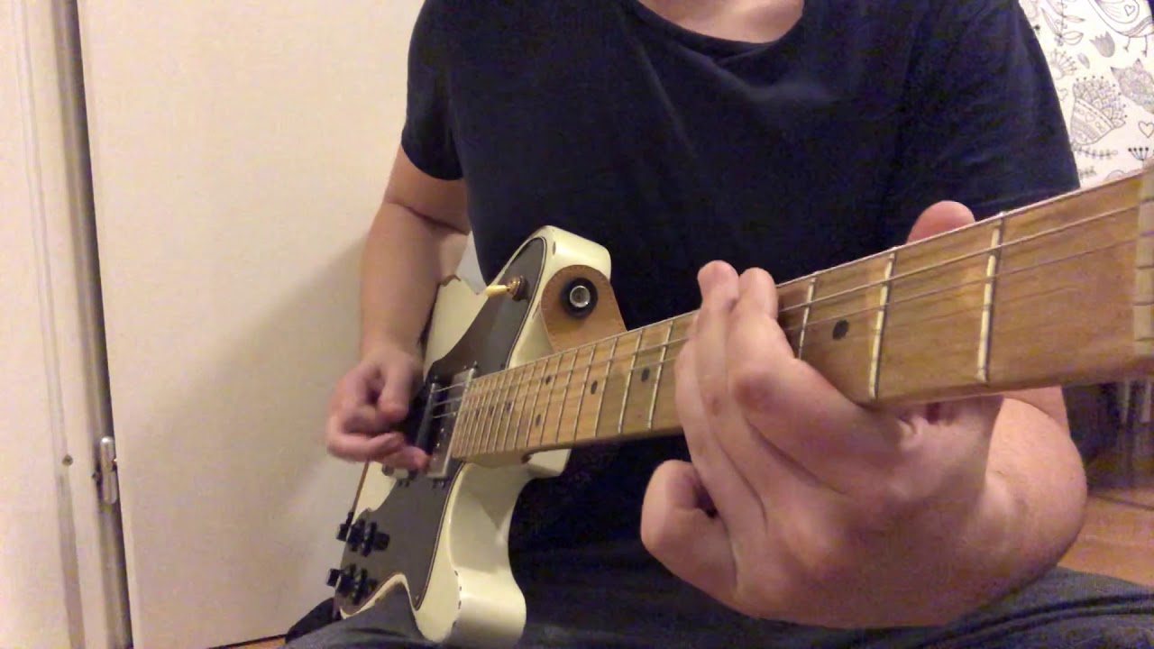 PINK FLOYD - Run Like Hell with BOSS CE-2 and T-REX Replay Box