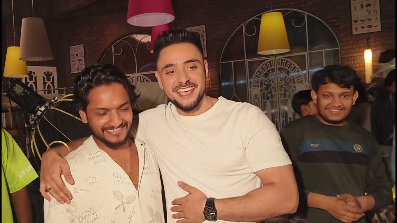Aaj ham log Ne Mannat set per 350 episode ka cake cutting kiye the #mujahidmsytvlog #mannat #bts  