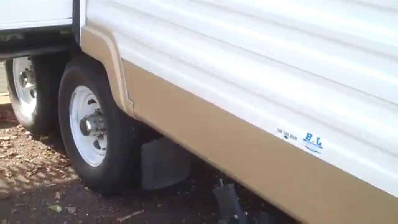 Thor Komfort 2004 25 Travel Trailer at Valley RV Supercenter