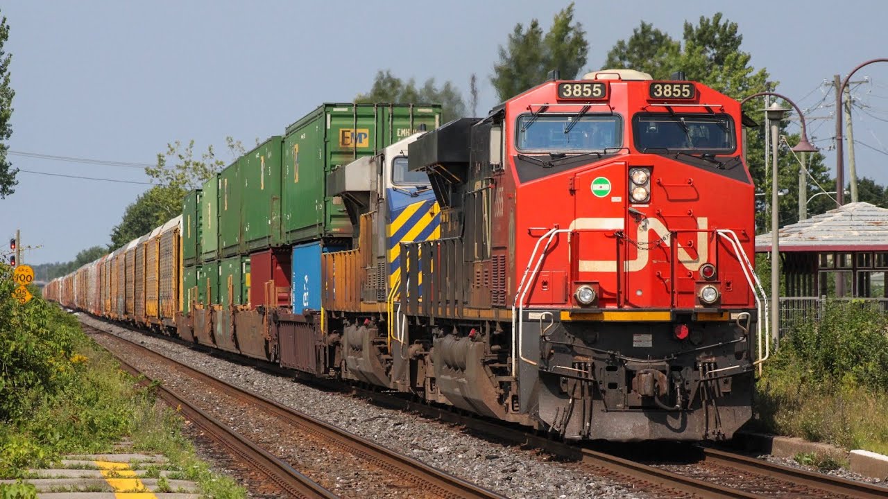 CN and Via trains at Dorval! | Dorval railfanning part 9