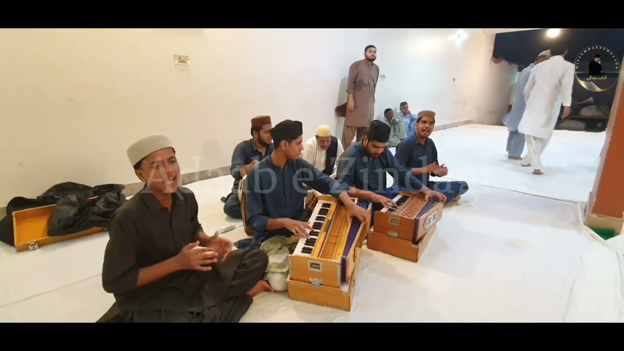 Aay khusrawa Khuban Nazar e  Sua Gada Kun