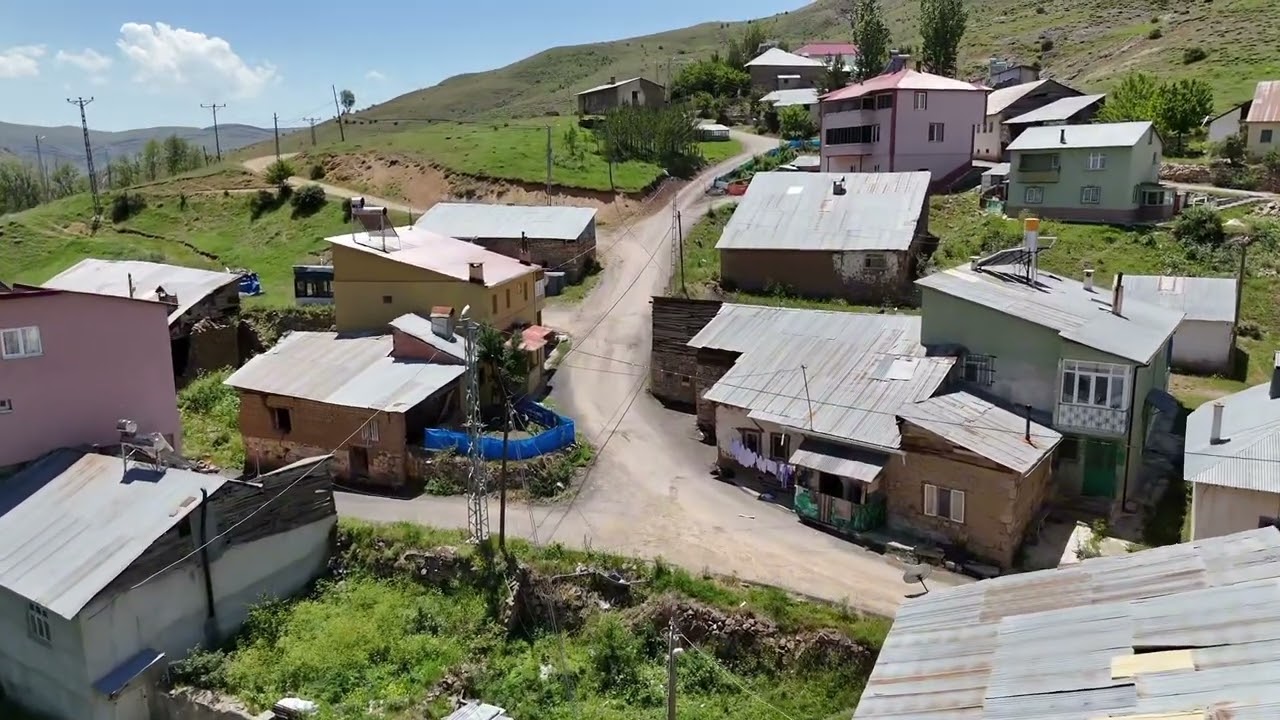 BAYBURT - GÜNEYDERE KÖYÜ (SÖFKER)