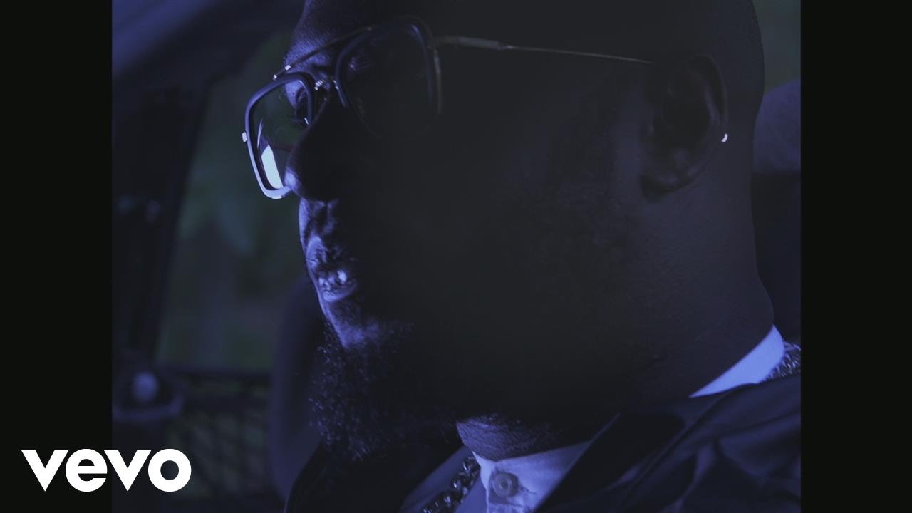 Barack Adama - Allumé (Clip officiel) ft. MZ