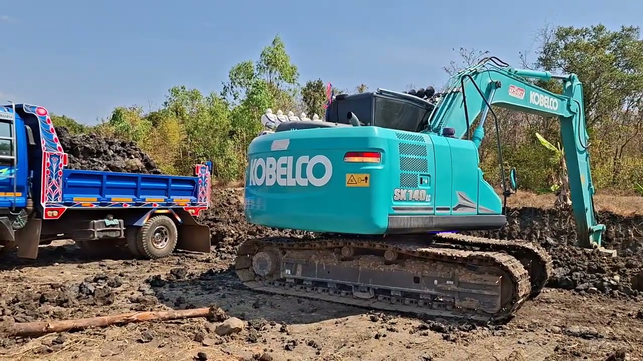 ดืนดำสวยจัดงานลอกนา kobelco sk140lc-11 ดั้มแต่งหล่อรถขุดแต่งซิ่ง excavator and truck