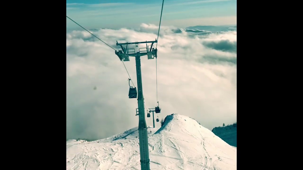 Above the clouds! I Snowboard