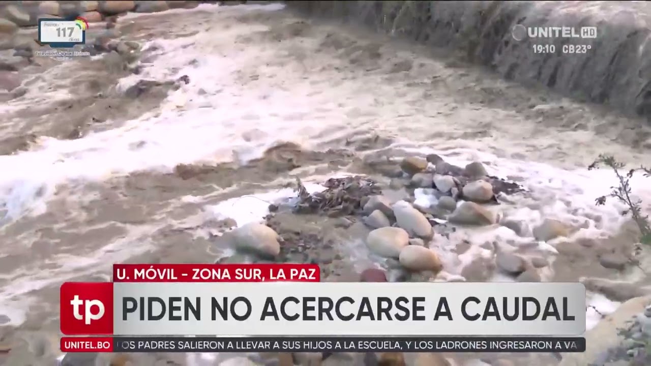 Intensas lluvias provocan la crecida de ríos en la ciudad de La Paz