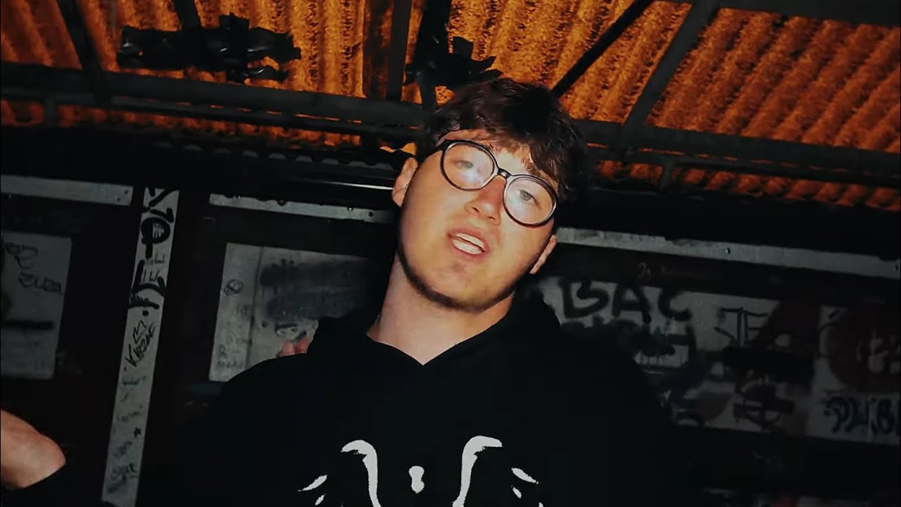 Micha Ell feat. Tommy - TYLKO ROBIĘ RAP [🎥: dir.by.tommy]