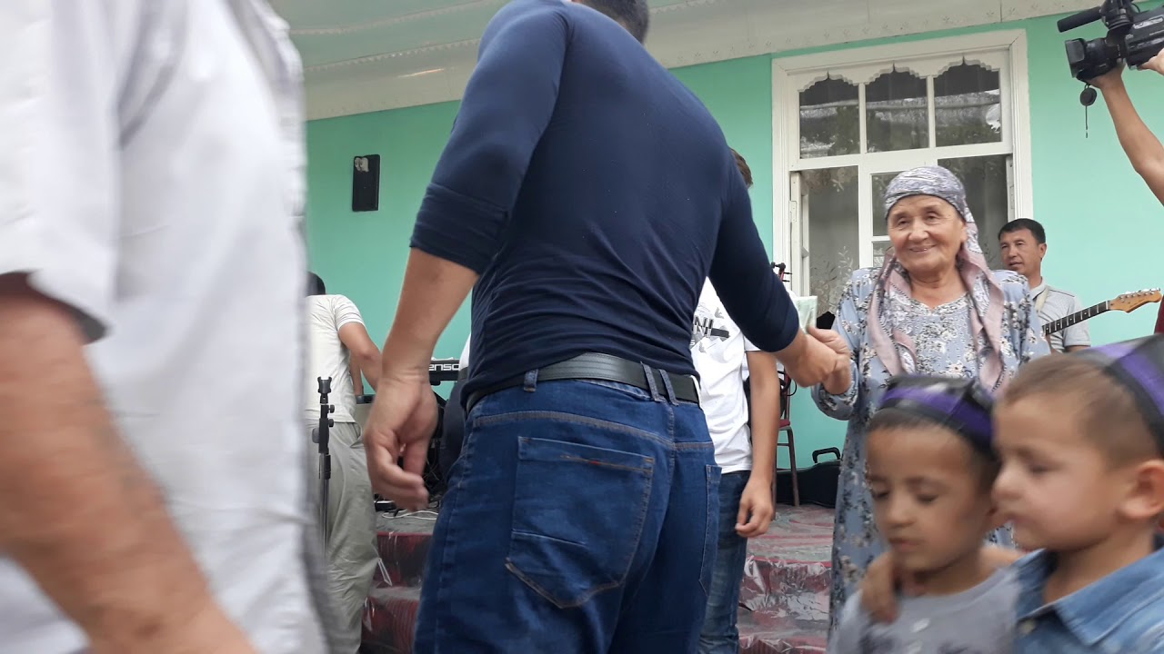 Ayrilmasin Qodirjon Mirashurov jonli ijro 28 avgust 2019 yil Oq Bilol qishlog‘ida to‘yda