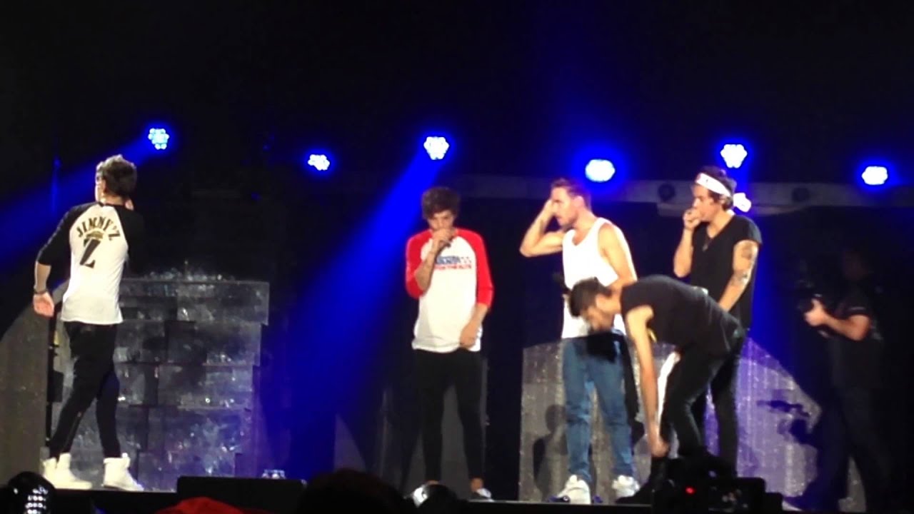 One Direction Story Of My Life Acappella in Japan