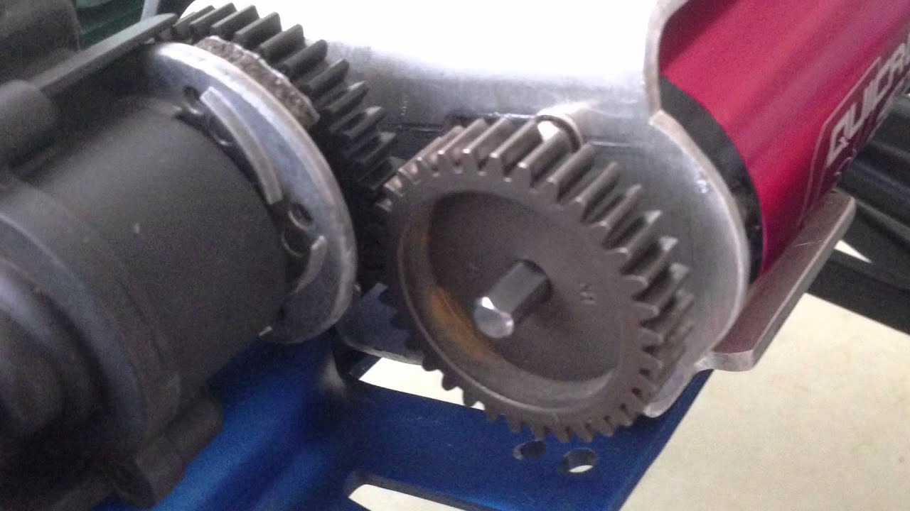 Traxxas Revo 3.3 conversion to E-Revo