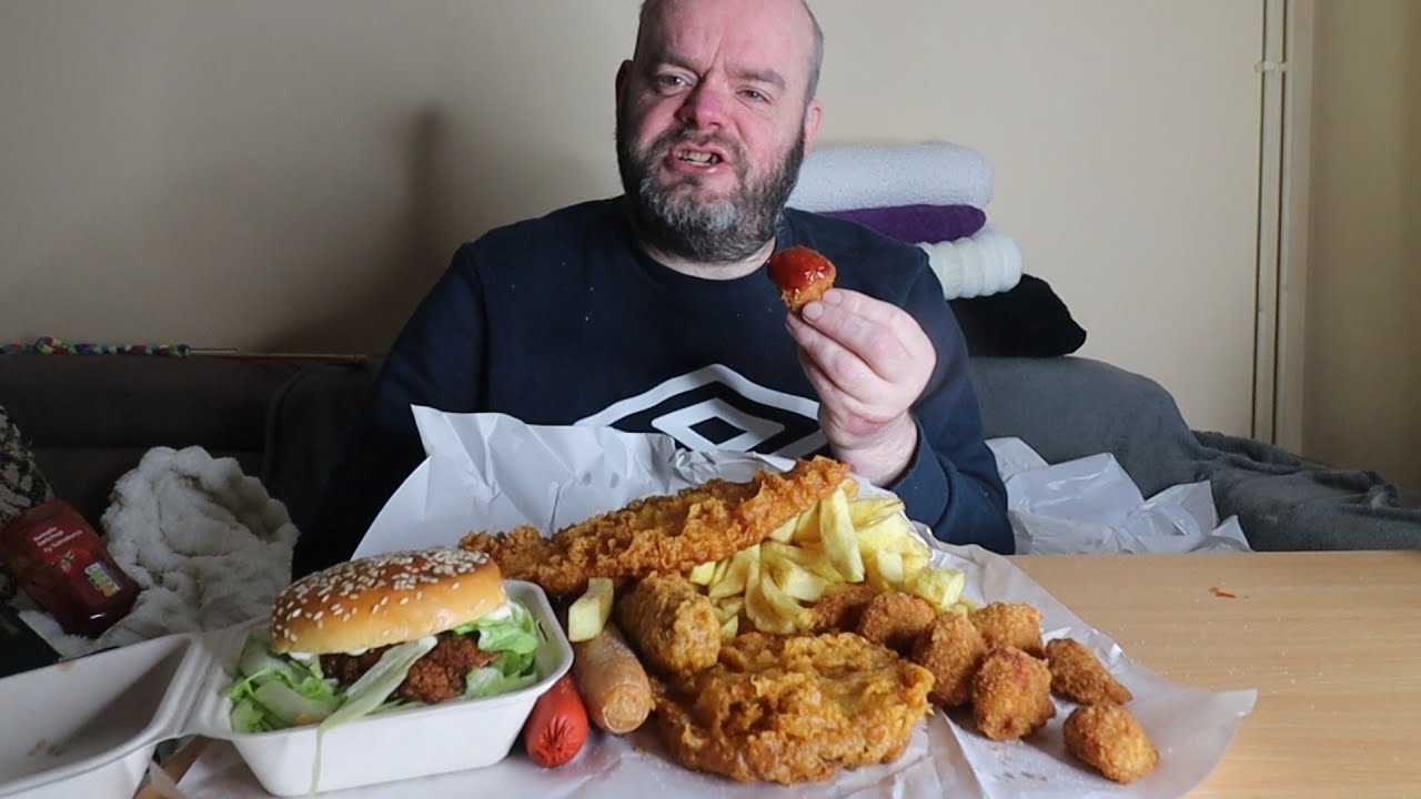 Ordering from a fish and chip van for the first time fish and chips uk mukbang