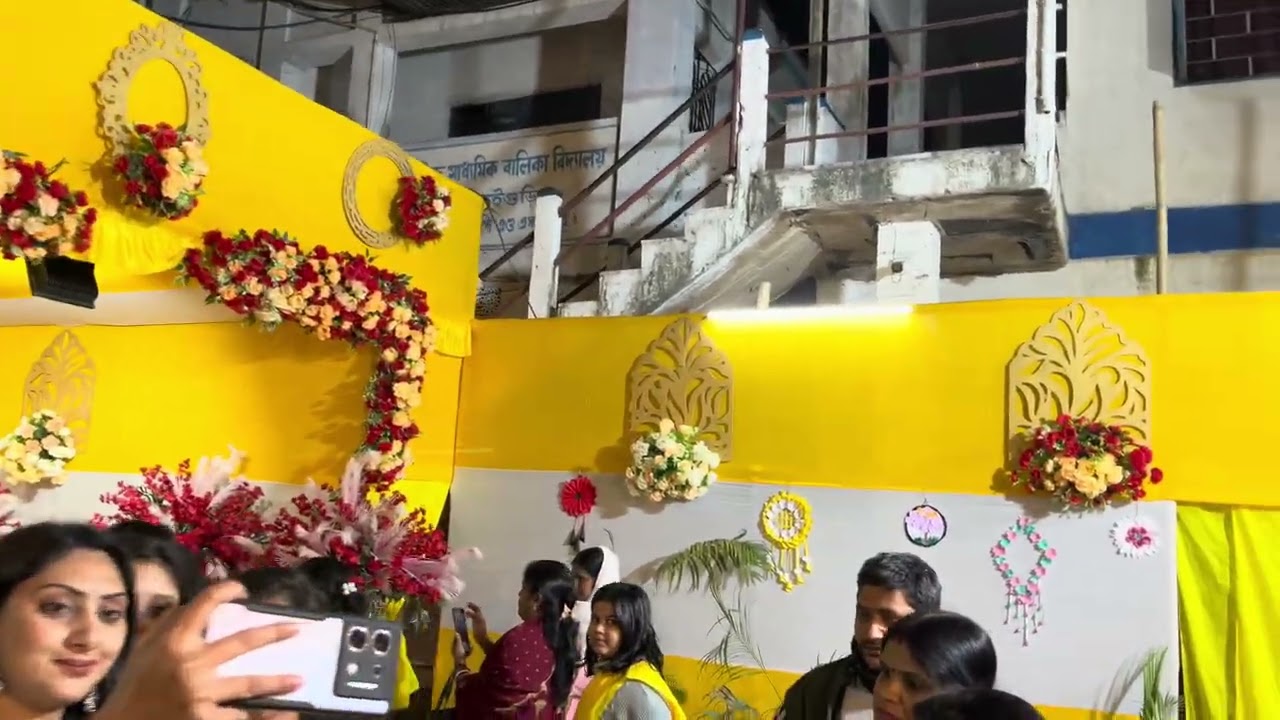 সরস্বতী পুজোয় আমরা ॥