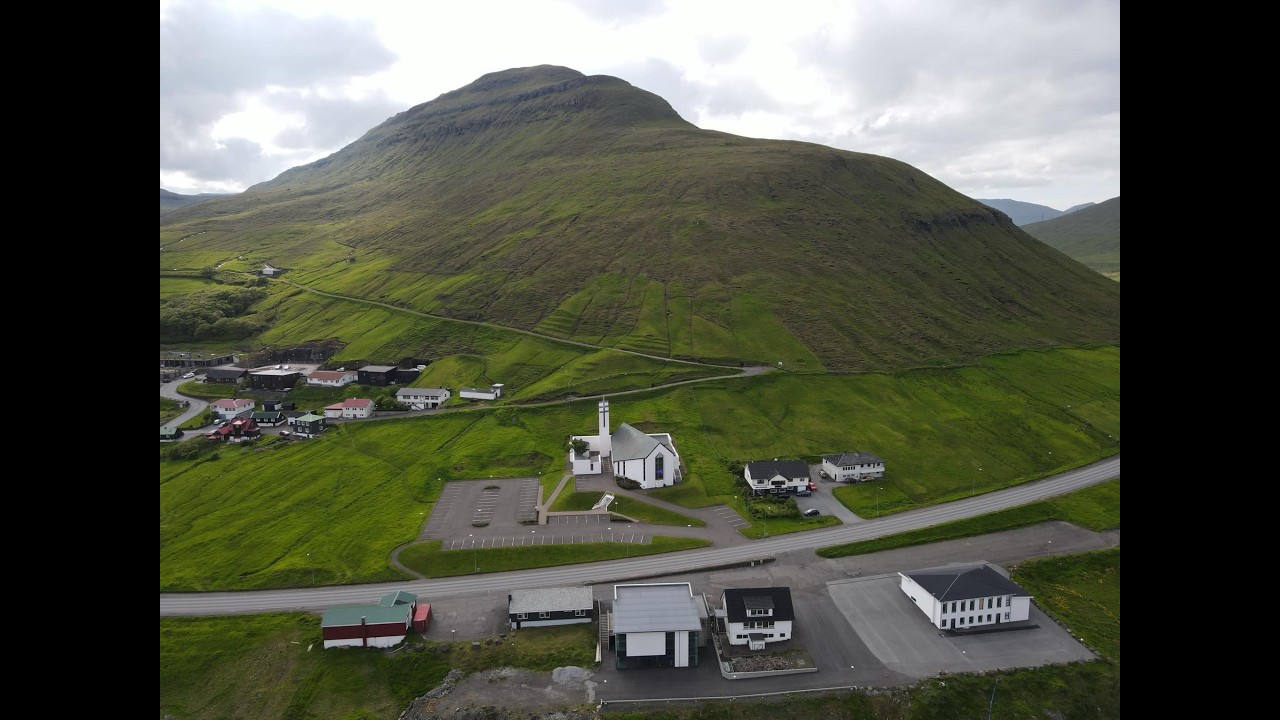 Sunnudagin 15 Feb kl 11:00 verður lestur við Sonny Dalheim.