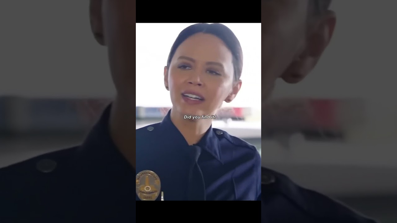 Smart cop #shorts #movieclips #lifelessons #copchase