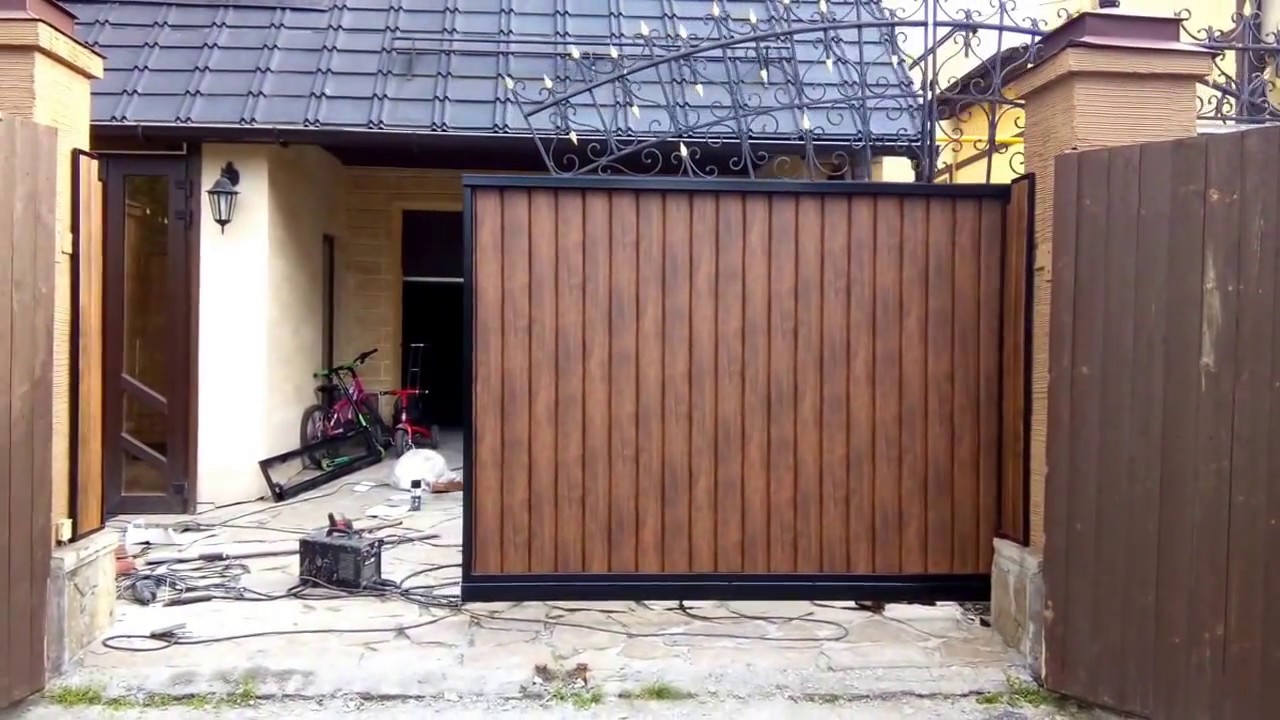 Открытие и закрытие откатных ворот &laquo;ВоротаСтройСервис&raquo;