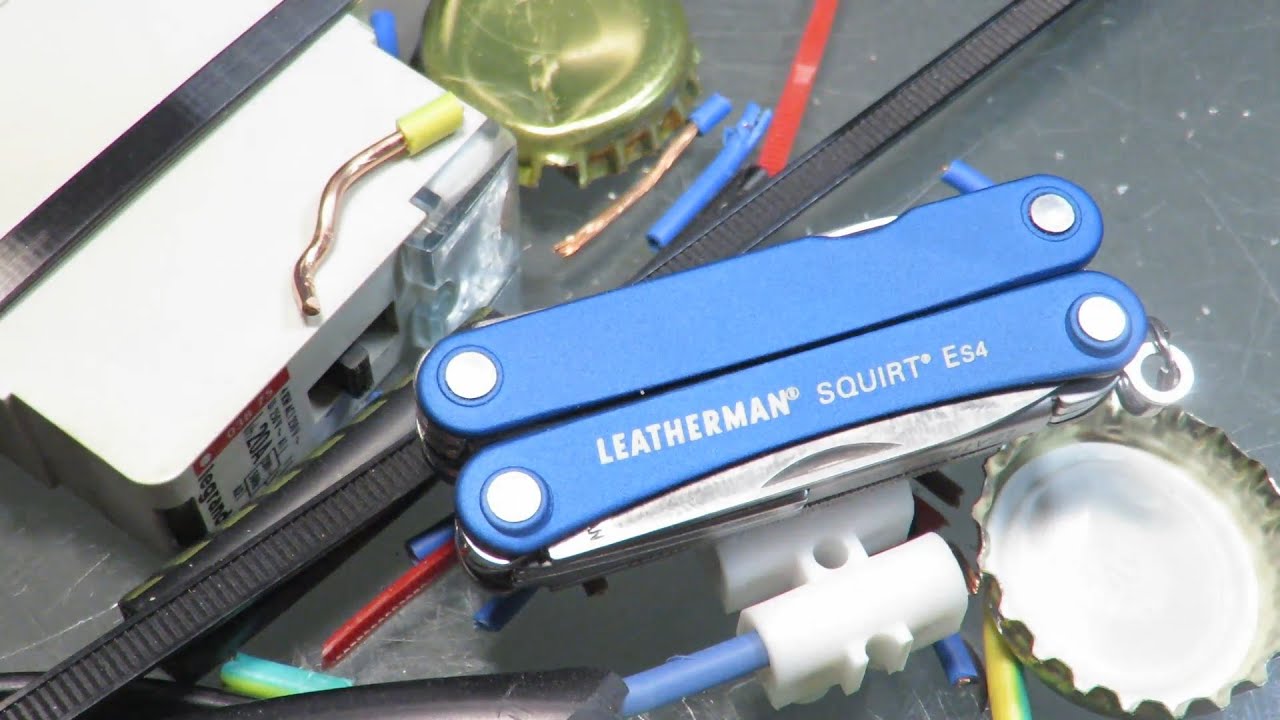 LEATHERMAN Squirt ES4 : the electrician's precious and faithful friend!