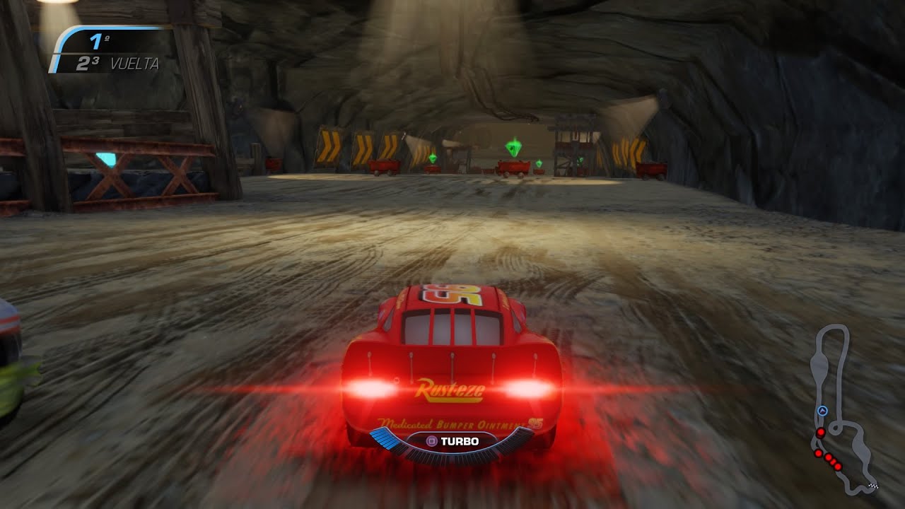 Rayo McQueen en las 3 Carreras de Batalla en la Copa de Carrera de batalla para Profesionales