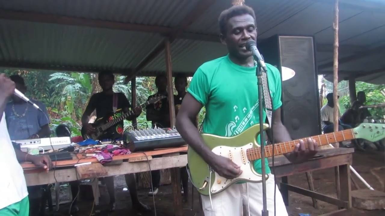 Moonlight Band cover _ Lewa Song by Sharzy  Dec 2014 1080p