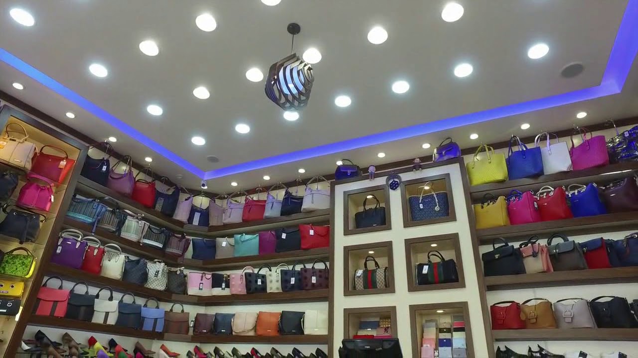 متجر مارينا للحقائب والاحذيه