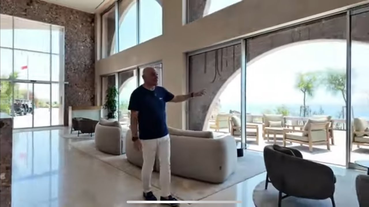 Blendi Fevziu | Ky eshte hoteli i famshem qe inaguroi Zamir Mane dje - shiheni si duket