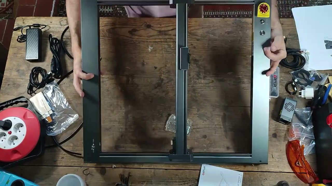 Ortur Laser Master 3 -  Unboxing & Building OLM3