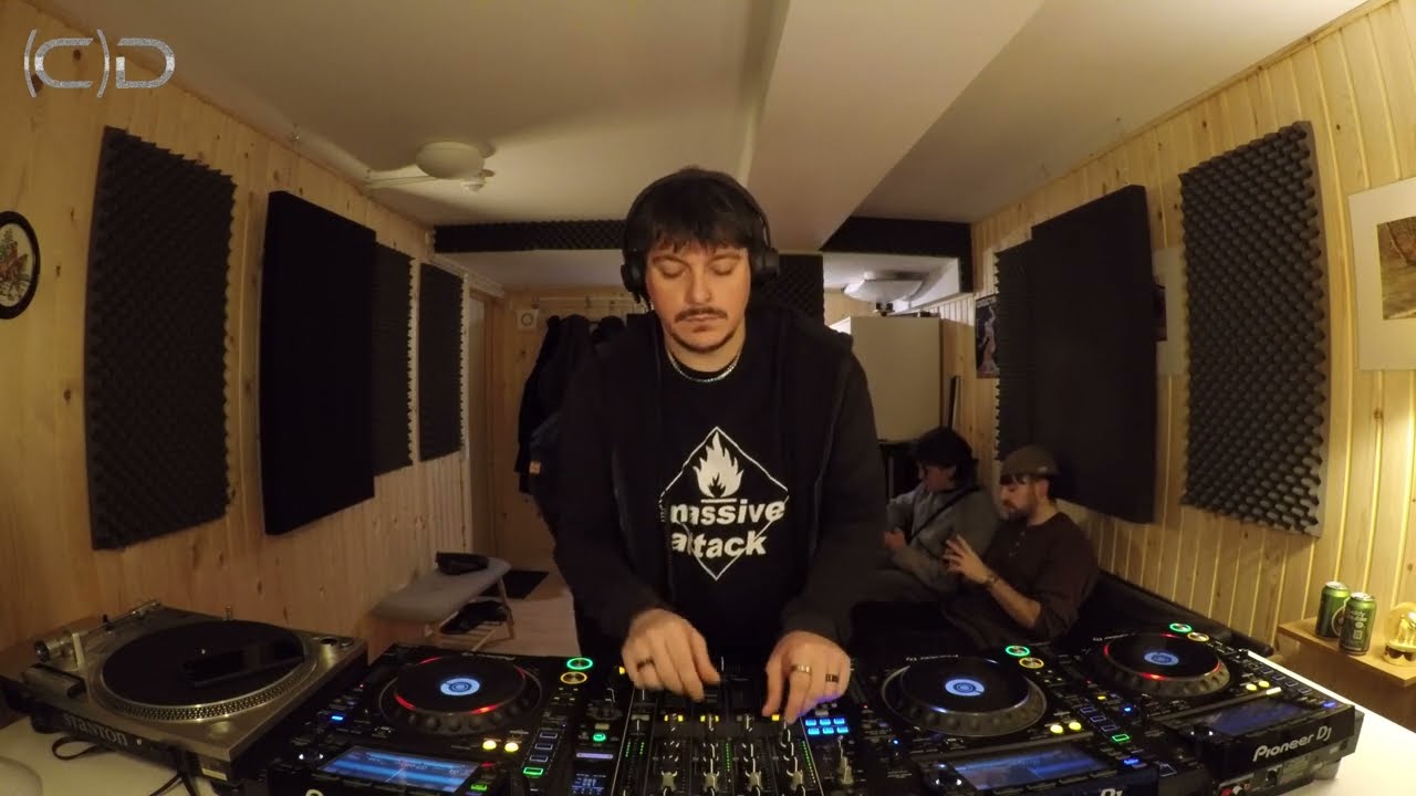 (C)D Radio // Episode 4 // DJ Void