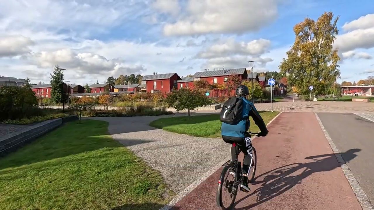 PORVOO RUSKAAIKAAN 13.10.2024 HIENO KESÄKAUPUNKI