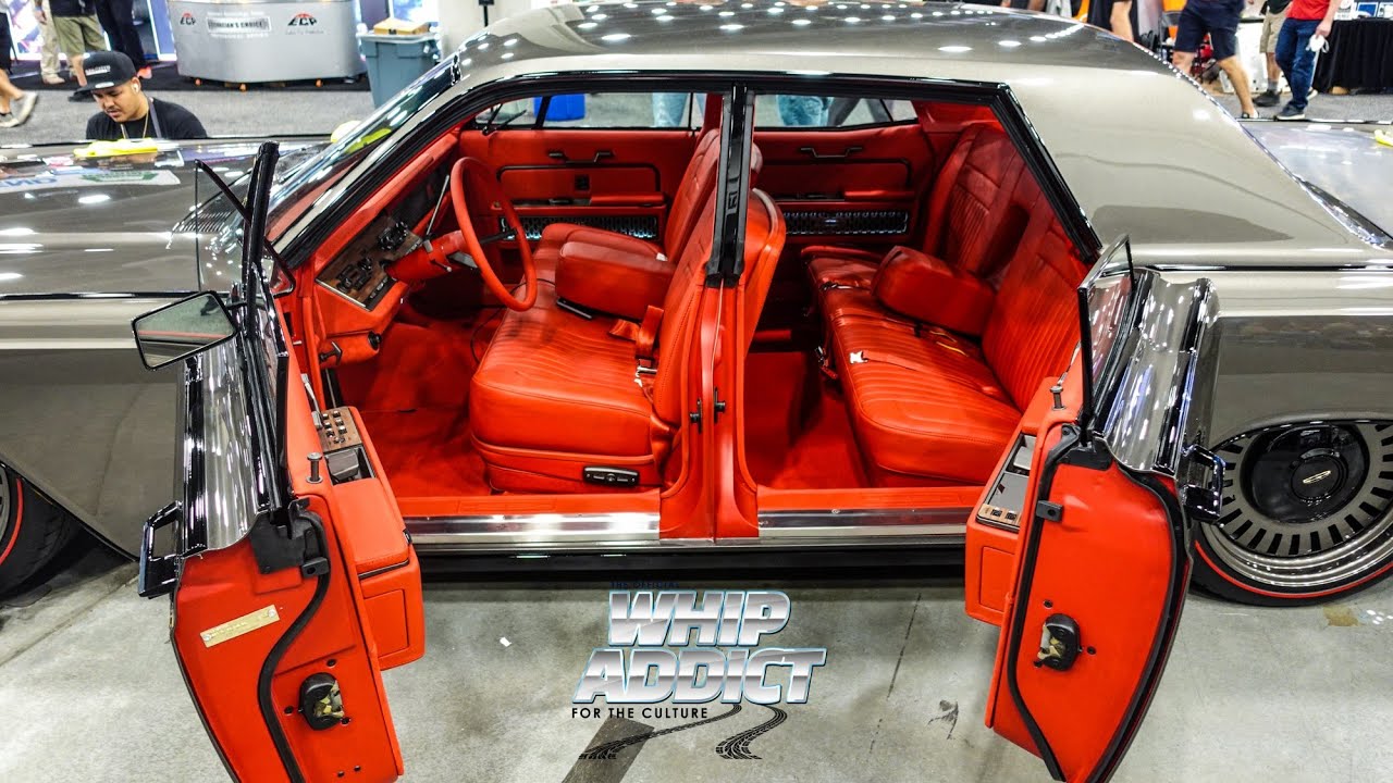 WhipAddict: Lincoln  Continental All Red Interior, Live Buff at SEMA