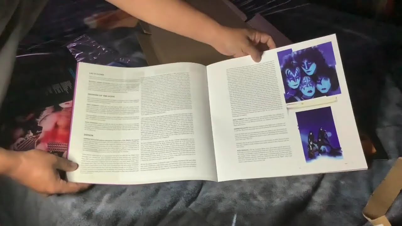 UNBOXING:  Creatures Of The Night 40th Anniversary  Blue Vinyl Edition