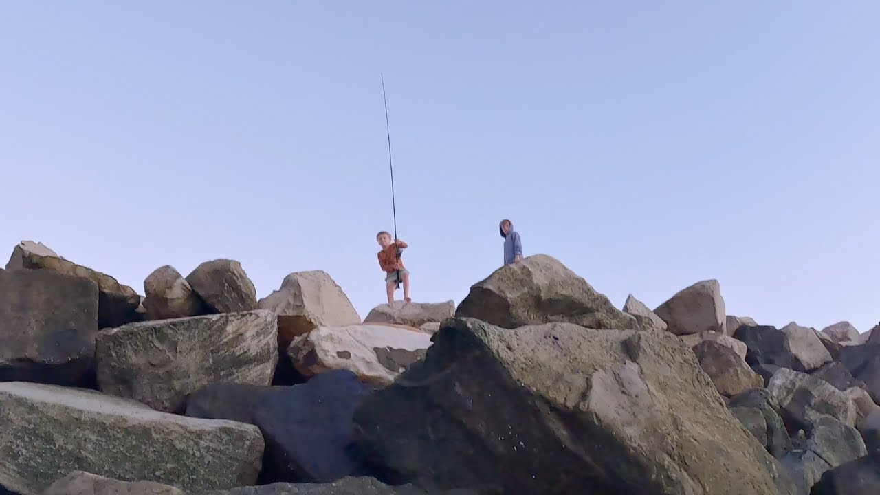 Floodwater Monsters (9 year old catches his PB Mulloway).