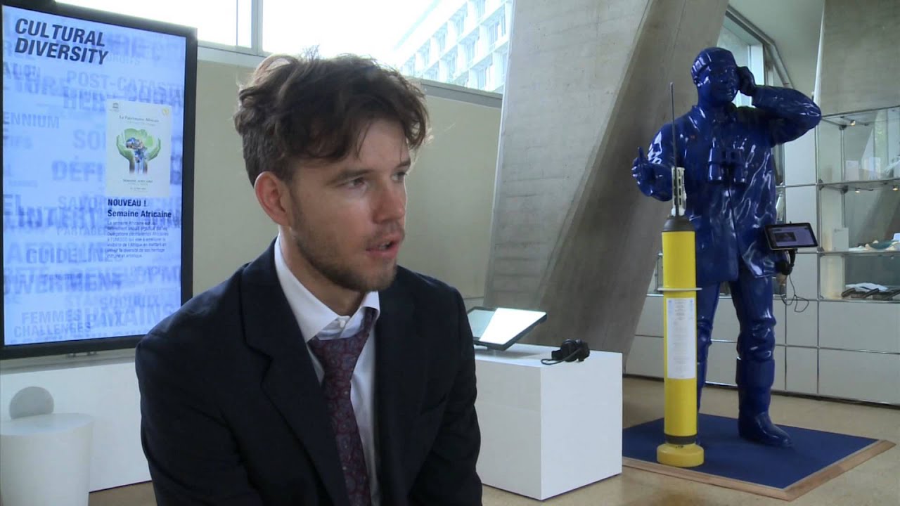 Reading in the Mobile Era