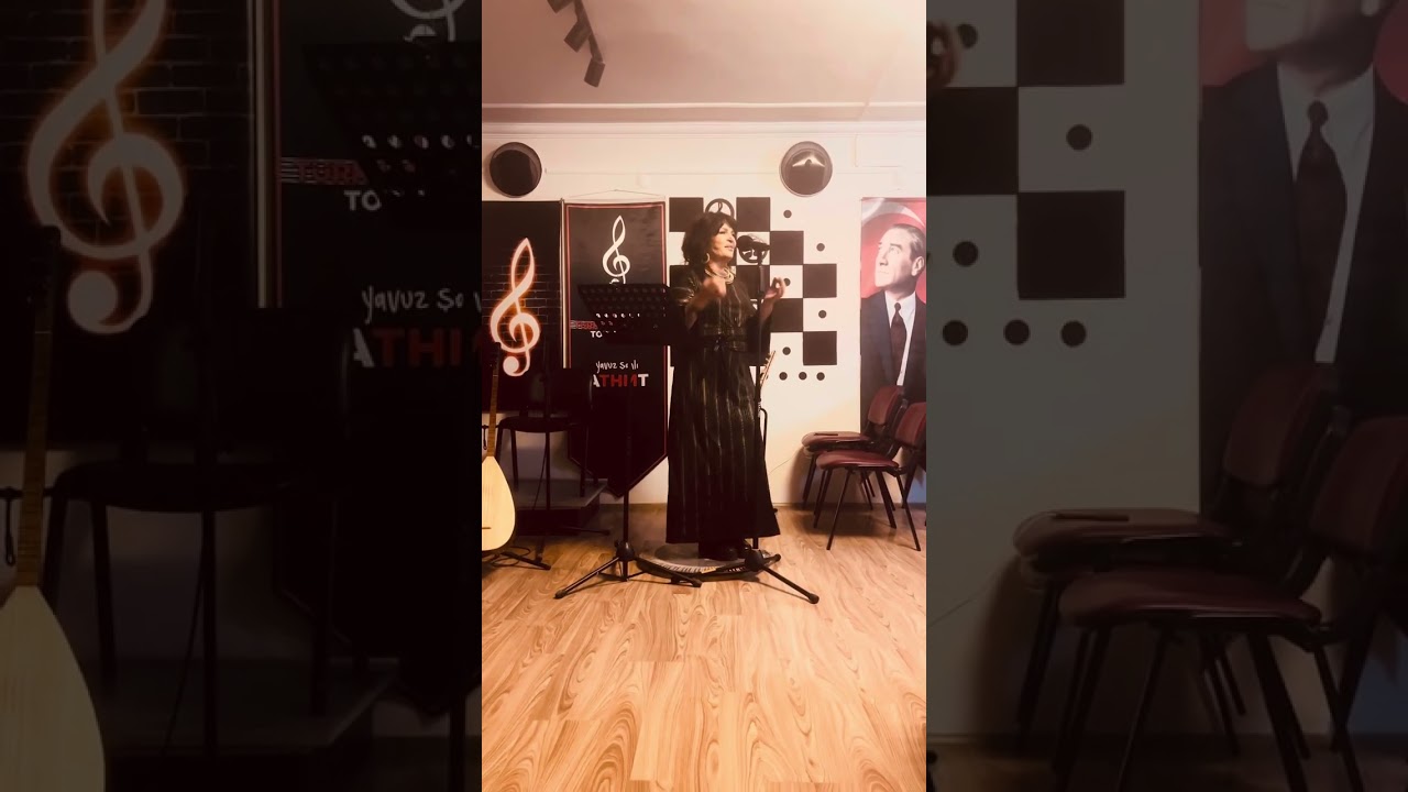 Türk Halk Müziği Solo Performans #ayrıldımgülermiyim #müzik #gökden