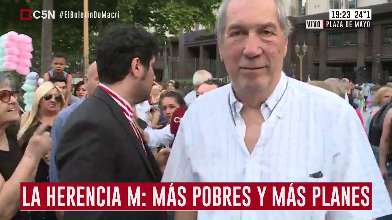 Despedida de Macri: habla Dante Sica y agreden al móvil de C5N