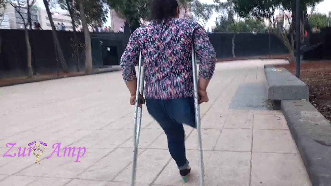 Zury Amputee - Walking with High Heel