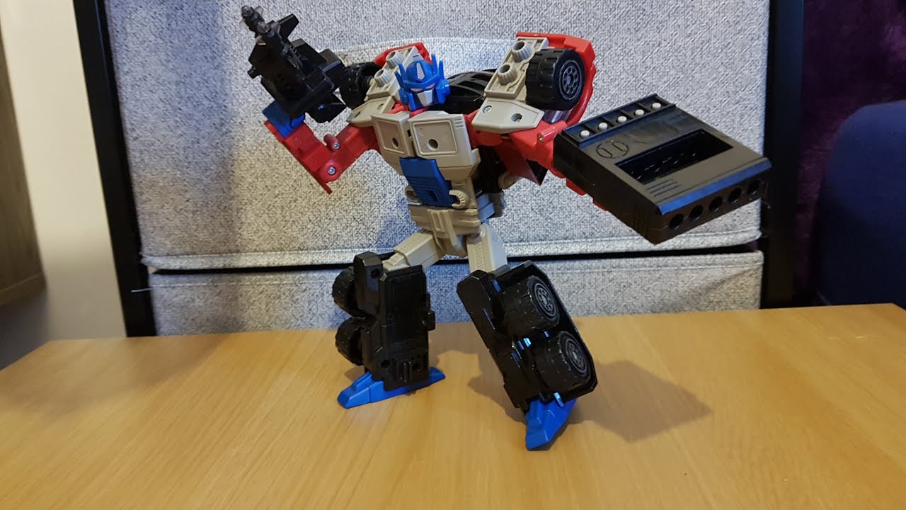 Transformers Reviews - G2 Laser Optimus Prime