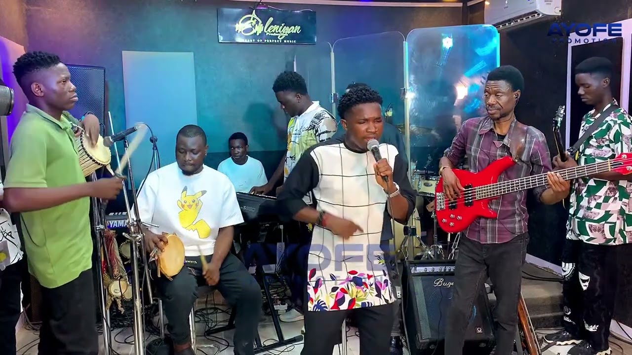 ОБЯЗАТЕЛЬНО К ПРОСМОТРУ!!! ЭНЕРГИЧНОЕ ВЫСТУПЛЕНИЕ SANTANA BAND НА ФОНДЕ EMINENCE AKILO ONLINE. ХВ...