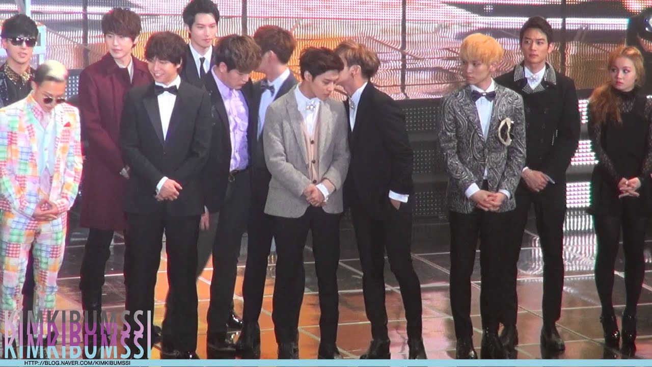 [HD fancam] 130131 seoul music awards - opening (SHINee focus)