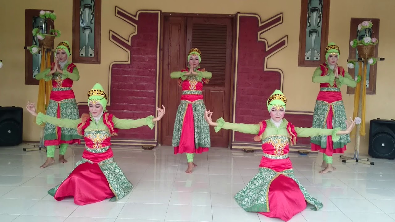TARI AHLAN WASAHLAN