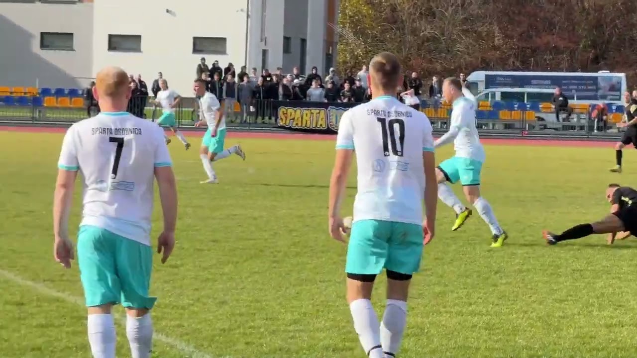 Skrót: GKS Zarzecze-Dębowiec 1:1 Plombier Sparta Osobnica / 02.11.2025