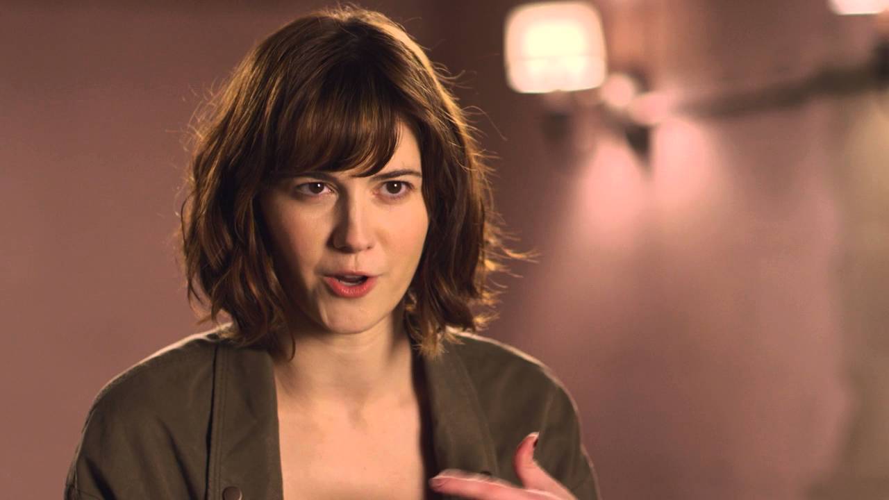 10 Cloverfield Lane Behind The Scenes Interview - Mary Elizabeth Winstead