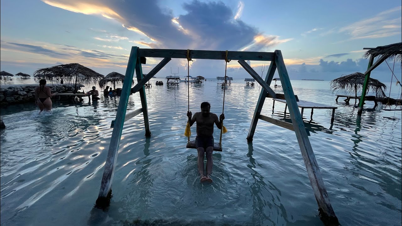 Secret Beach, Belize