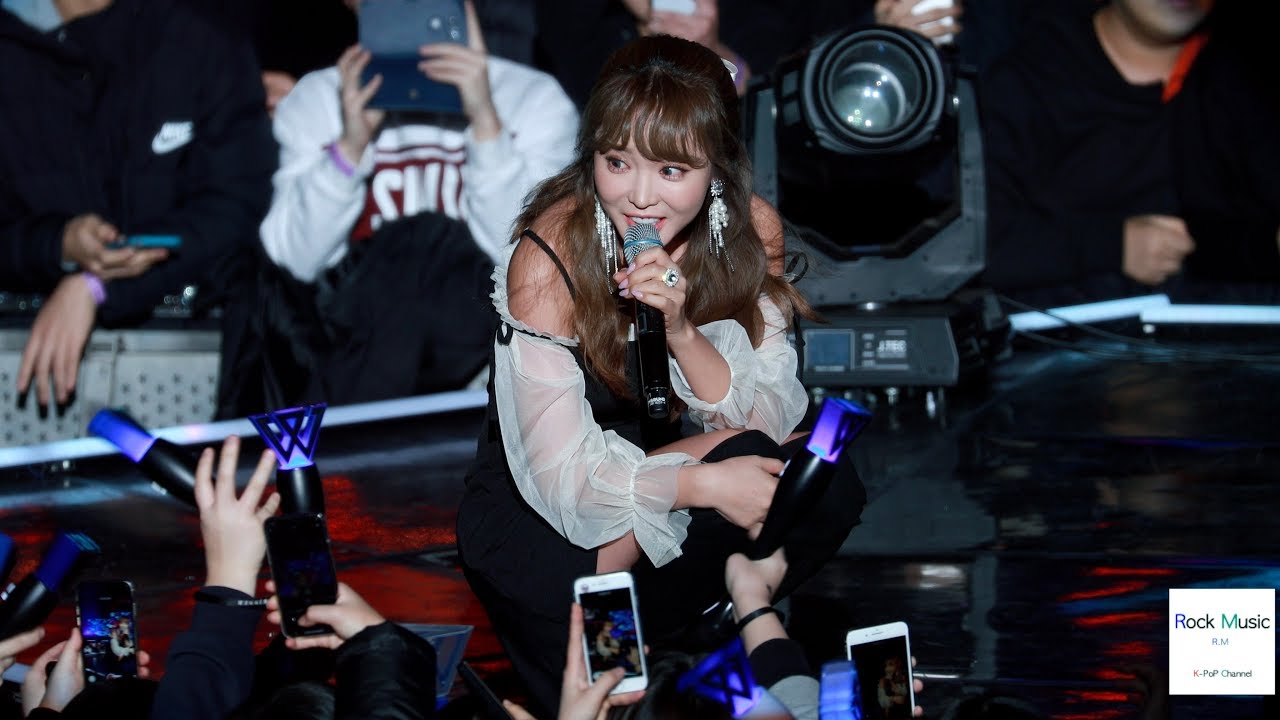 홍진영 (Hong jin young) Full Ver. ( 사랑의밧데리 + 엄지척 + 잘가라 + 따르릉) 4K 60P 직캠 러닝폼 190218
