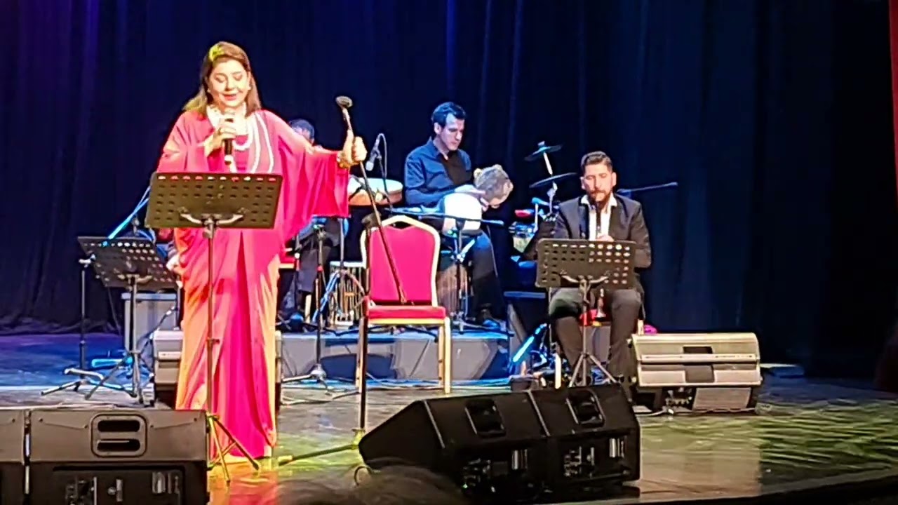Çiğdem Gürdal İstanbul Sırılsıklam Göksel Baktagir Besteleri Konserinden