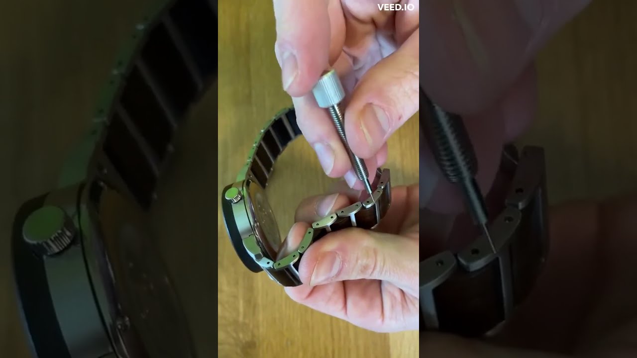 Spring pins - How to adjust your watch strap - Instructional Video - The Sustainable Watch Company