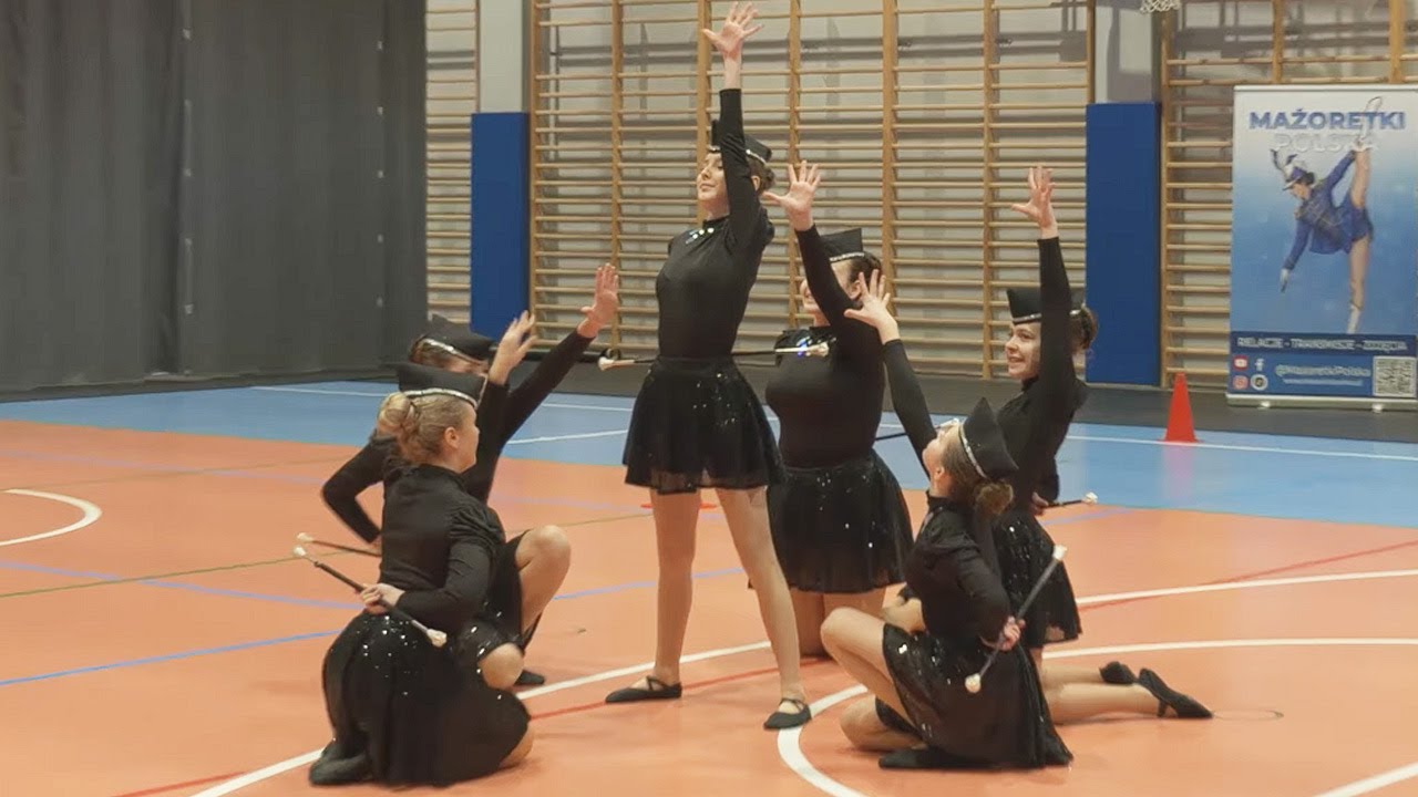 Mini Formacja Baton Juniorki - Eksplozja Żory - V Og&oacute;lnopolski Konkurs Mażoretek