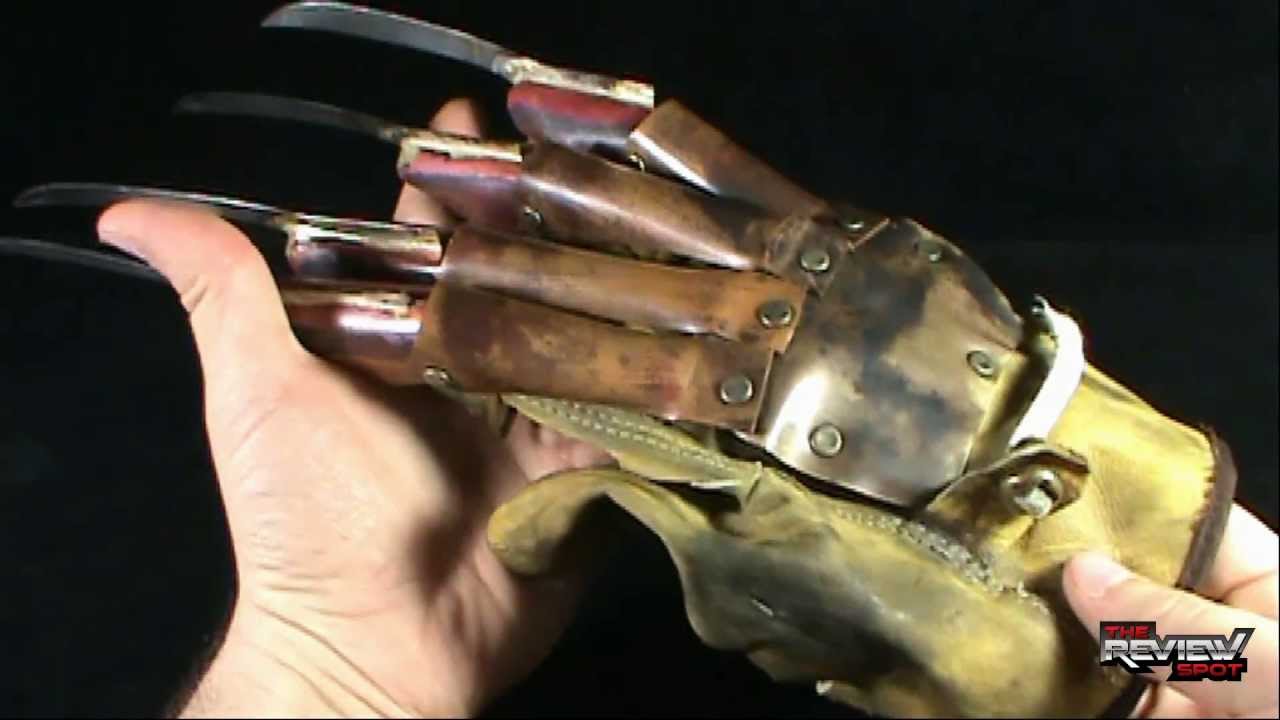 Collectible Spot - Dark Dream Design A Nightmare on Elm Street Replica Glove