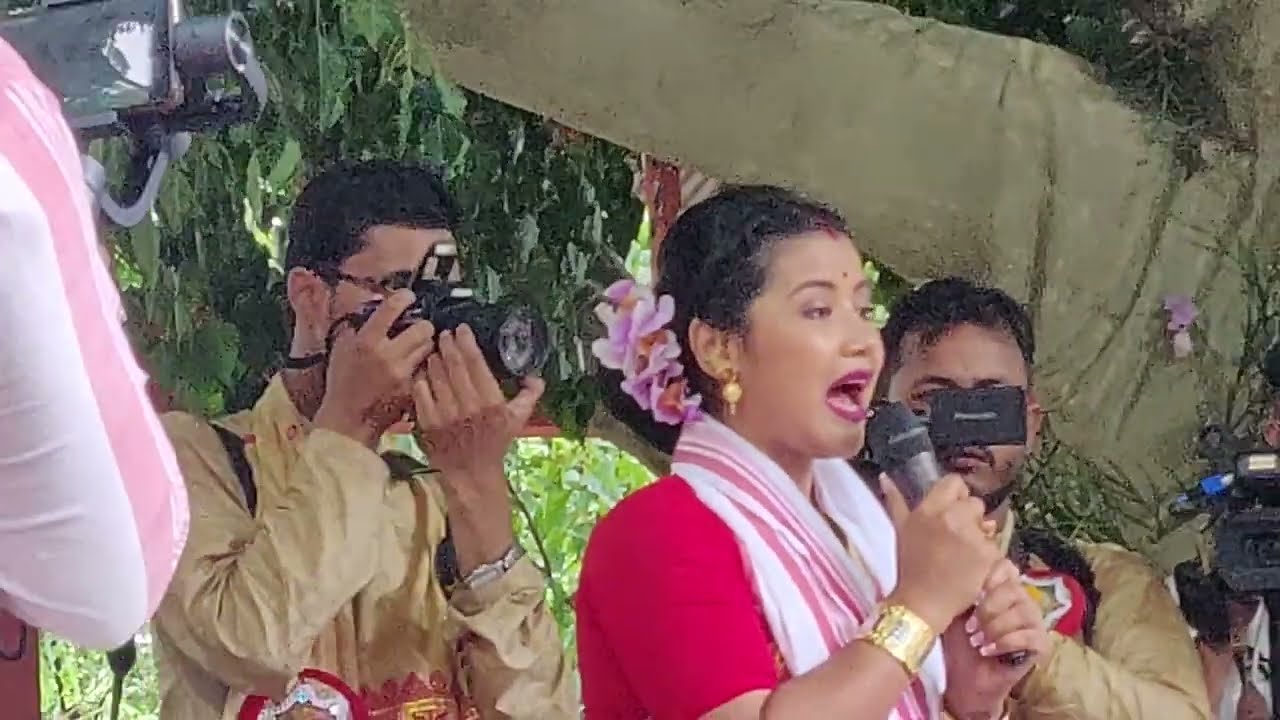 Dhakuakhana Fat Bihu 2022 t Amrita Gogoi